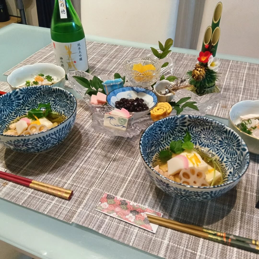 おせちとお雑煮です