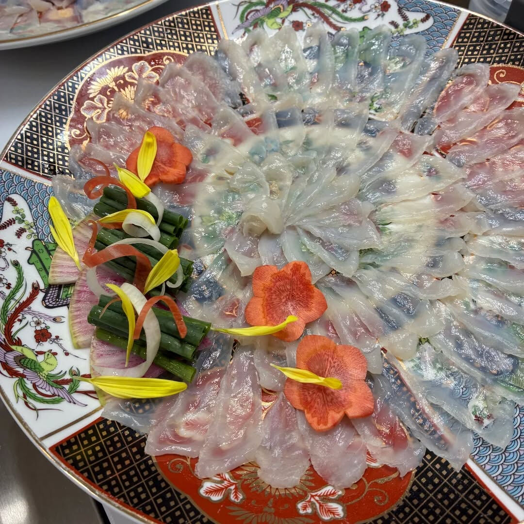 河豚コースのお造りです